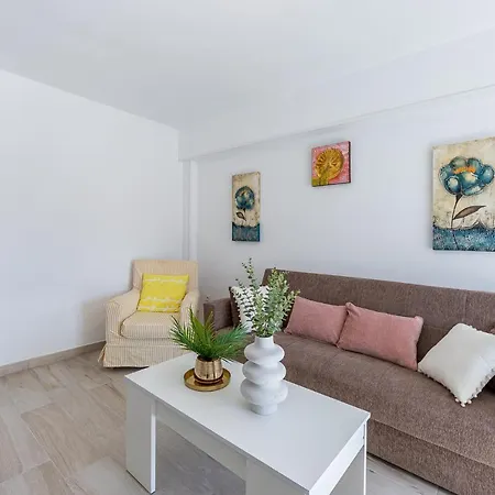 797 - 3 En Piscis Con Piscinas Apartment
